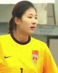 华体会体育官方网站-1-0太惊险！中国U20女足3连胜夺A组头名，成功避开朝韩日澳